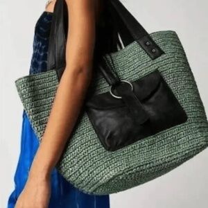 NWT Free People En Riva Raffia Tote Bag